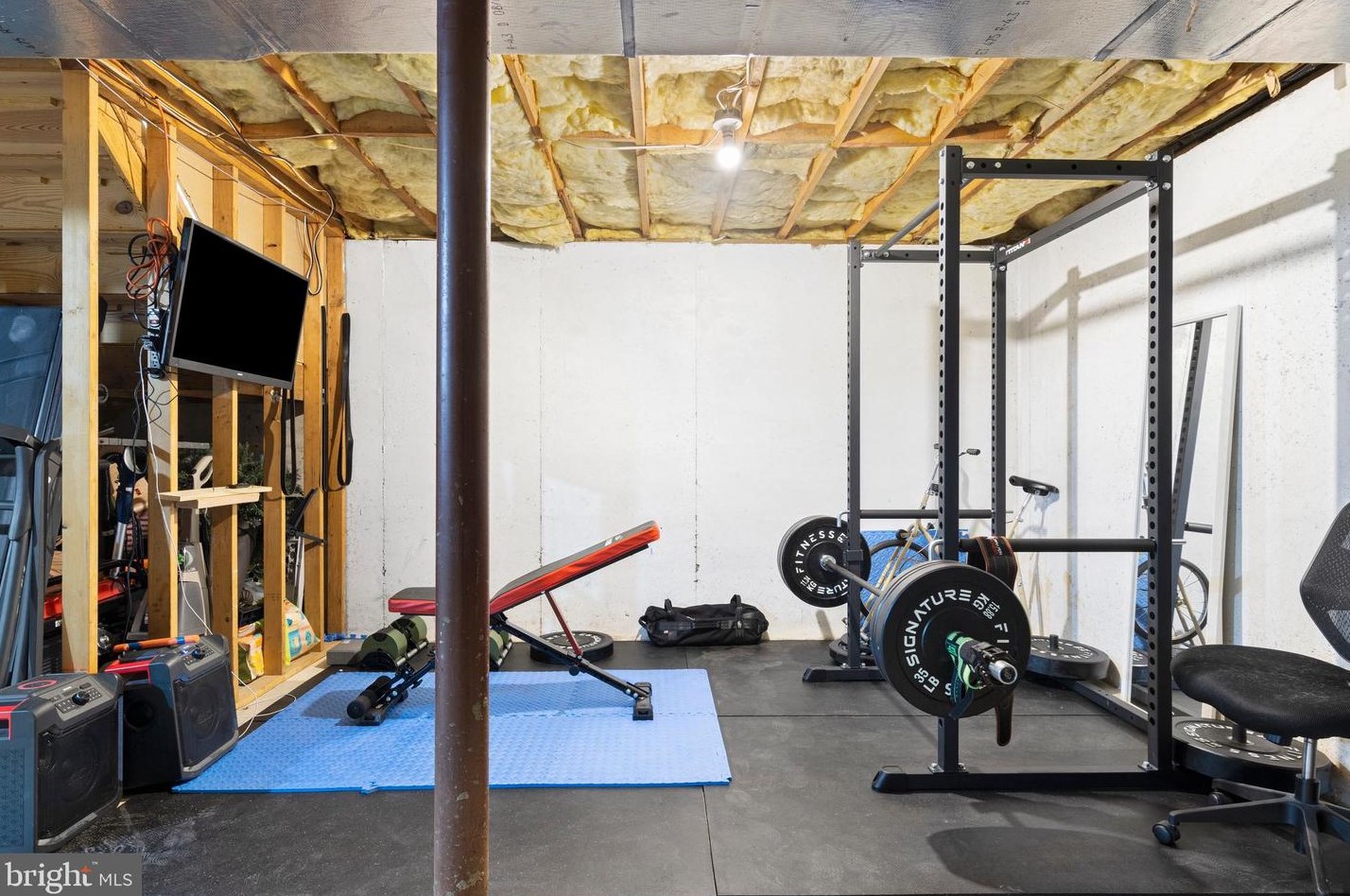 48 Village Dr, Collegeville PA  19473-2314 exterior