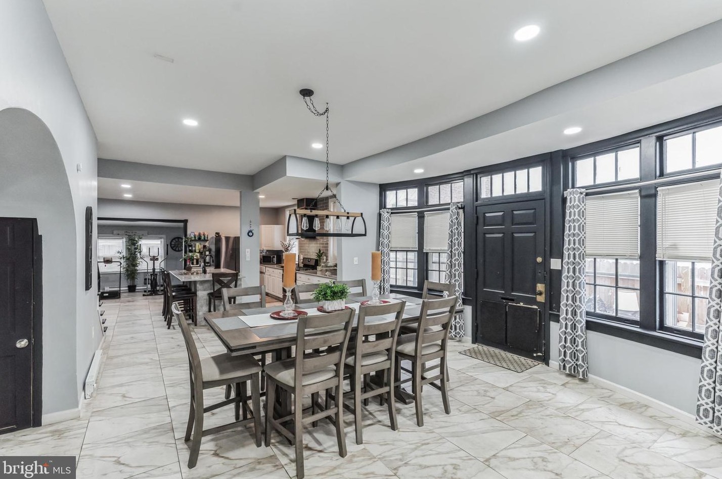 805 Main St, Norristown PA  19401-4103 exterior