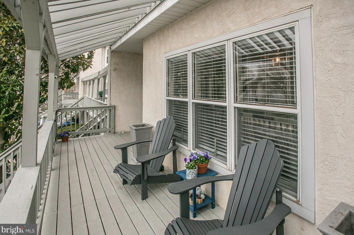 135 Barley Sheaf Dr, Norristown PA  19403-5302 exterior