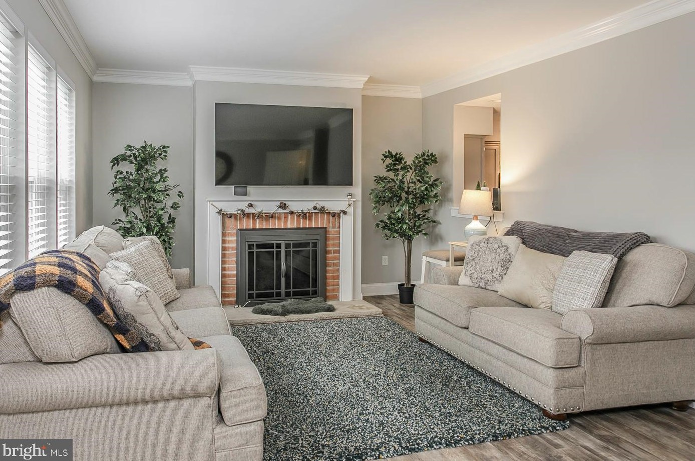 135 Barley Sheaf Dr, Norristown PA  19403-5302 exterior