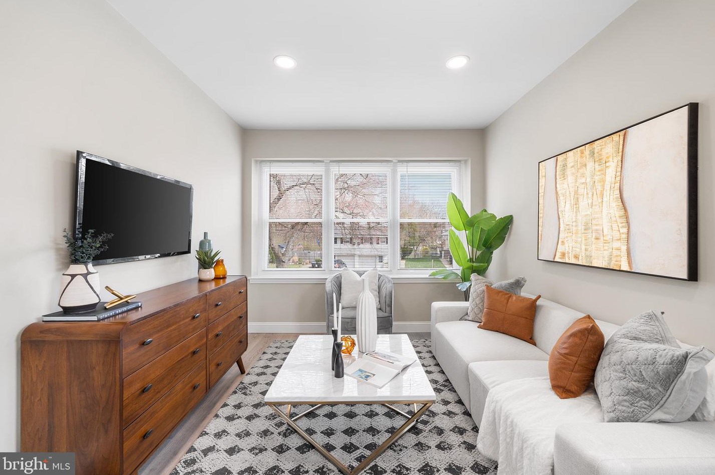 502 Glen Valley Dr, Norristown PA  19401-3129 exterior