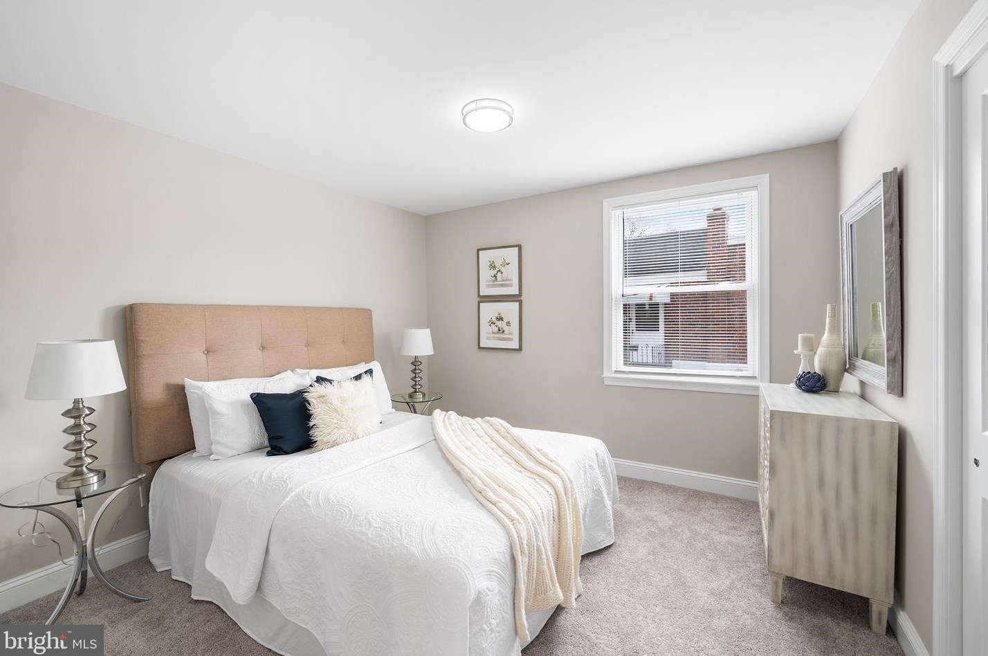 502 Glen Valley Dr, Norristown PA  19401-3129 exterior