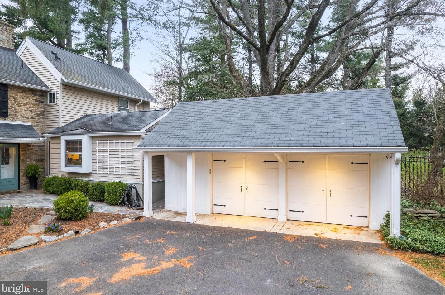 2045 Terwood Rd, Huntingdon Valley PA  19006-5503 exterior