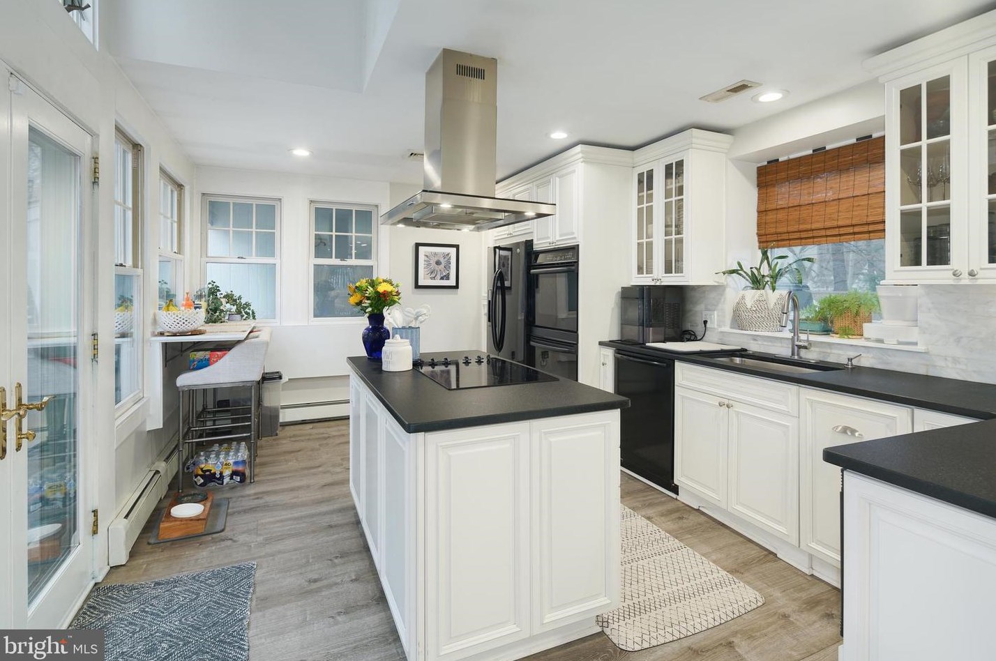 2045 Terwood Rd, Huntingdon Valley PA  19006-5503 exterior