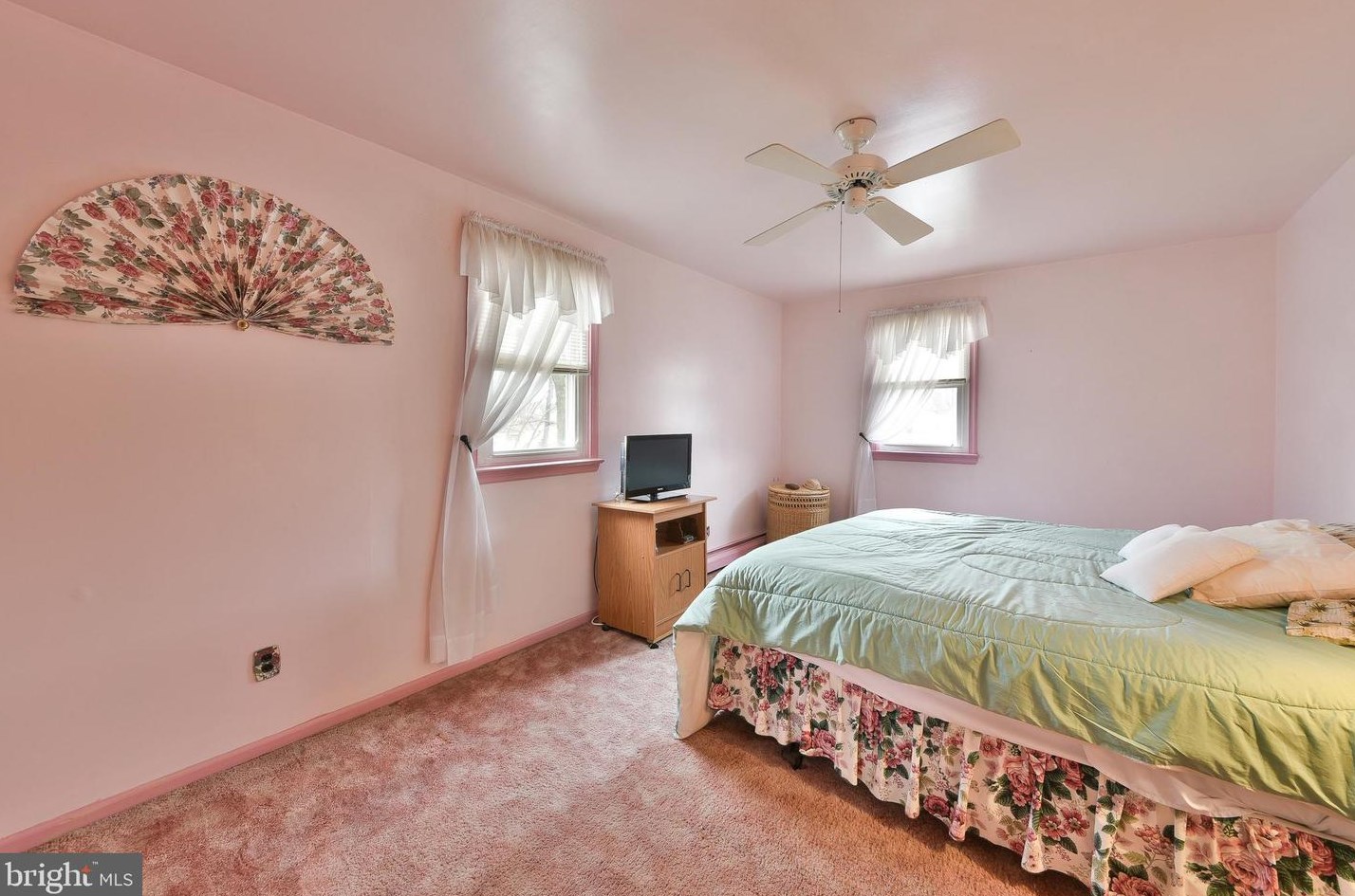 129 Diamond St, Hatfield PA  19440-2410 exterior
