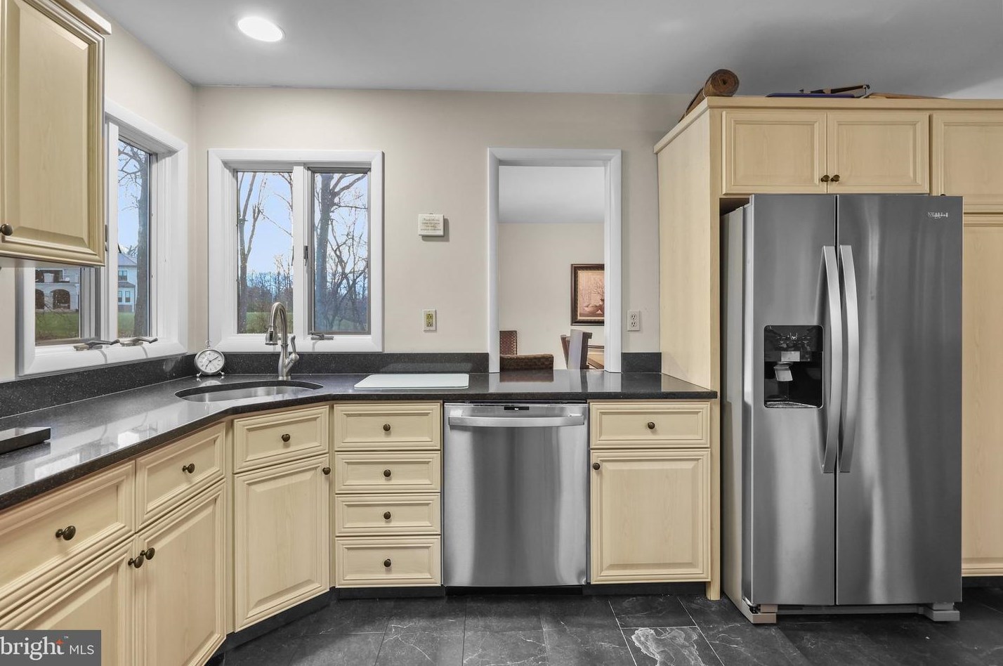 729 Butler Pike, Prospectville PA  19002-2309 exterior