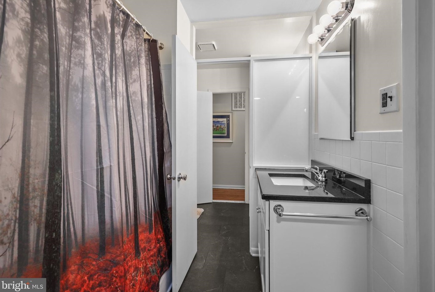 729 Butler Pike, Prospectville PA  19002-2309 exterior