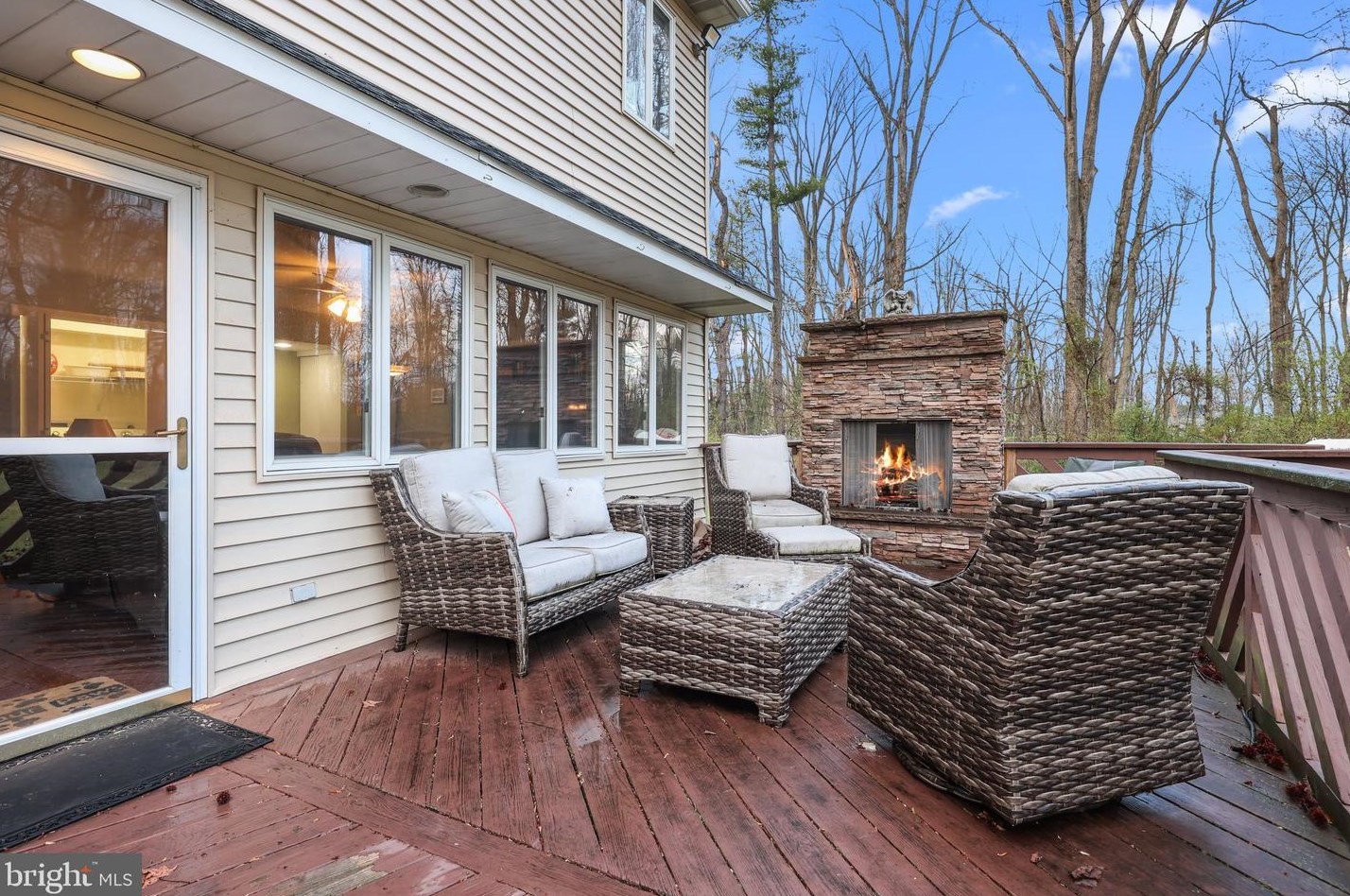 729 Butler Pike, Prospectville PA  19002-2309 exterior