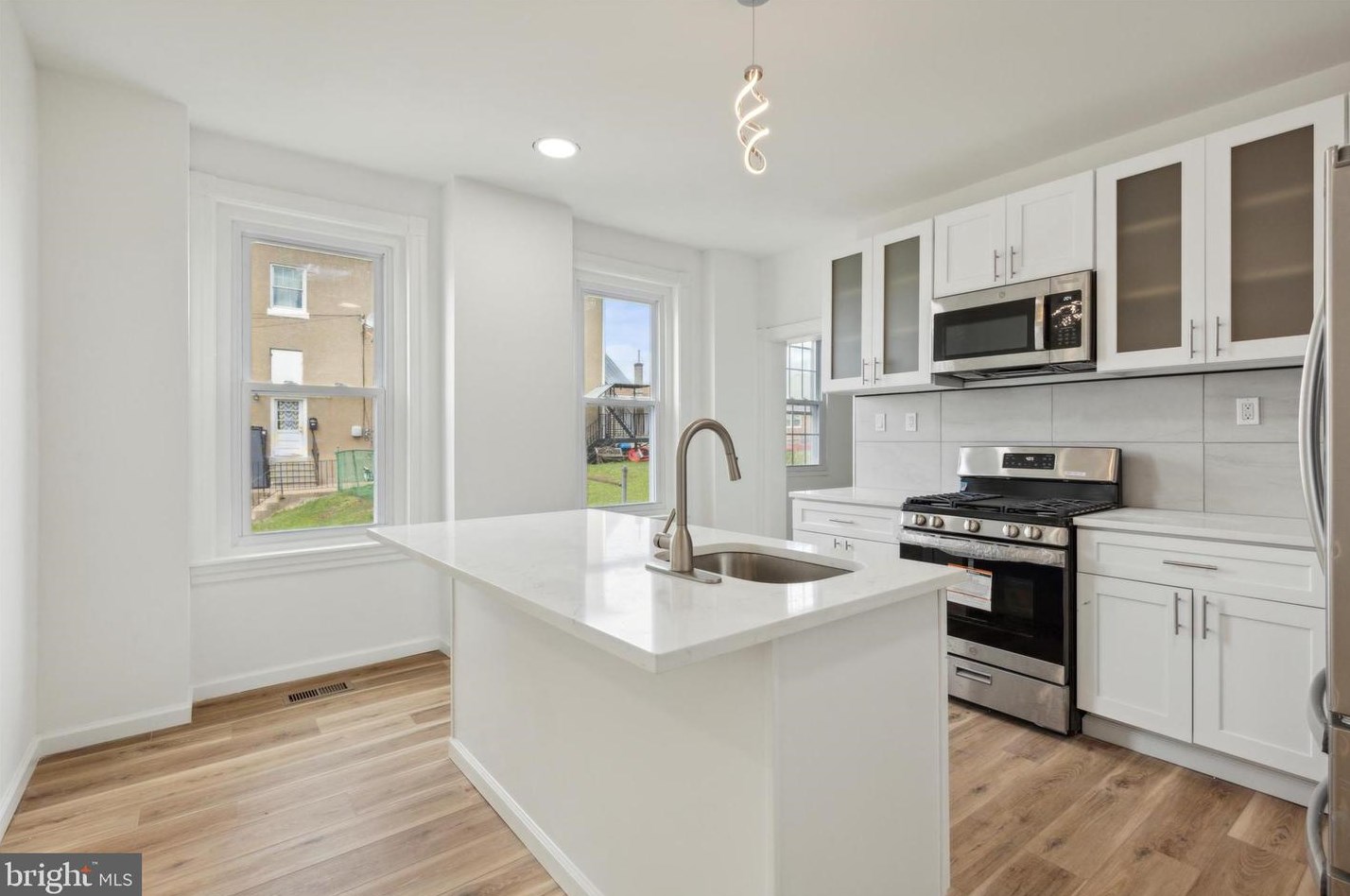 219 Holstein St, Norristown PA  19405-1417 exterior