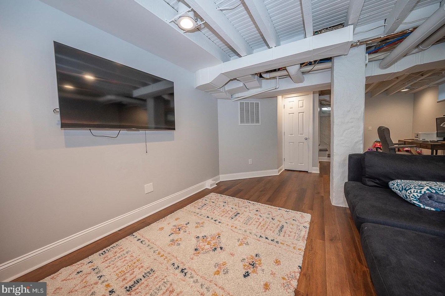 547 Barrett Ave, Haverford PA  19041-1401 exterior