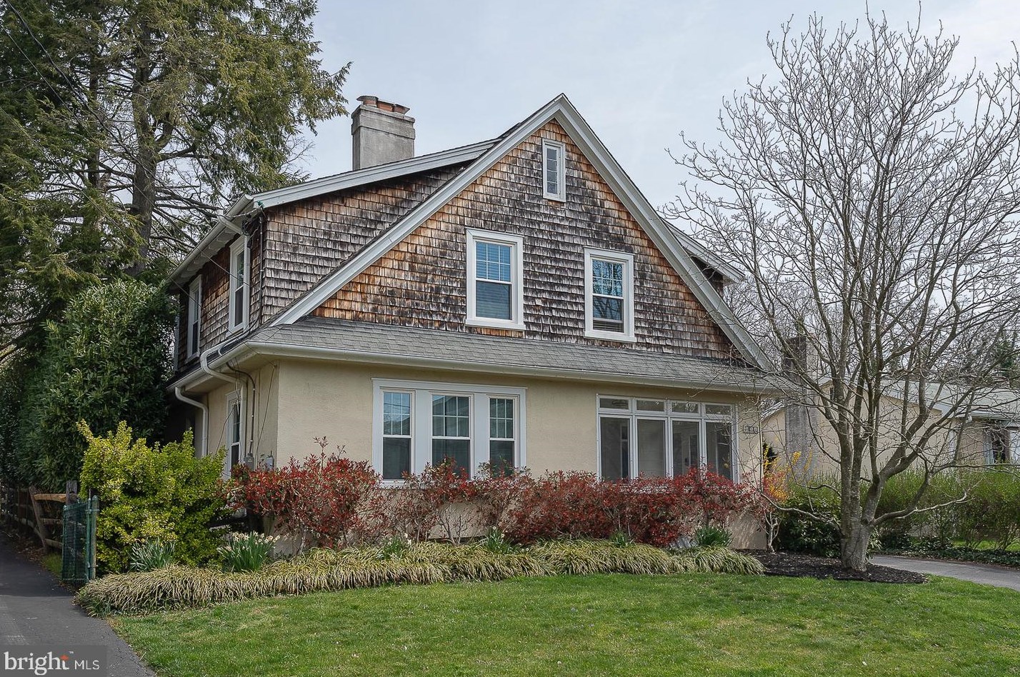 547 Barrett Ave, Haverford PA  19041-1401 exterior