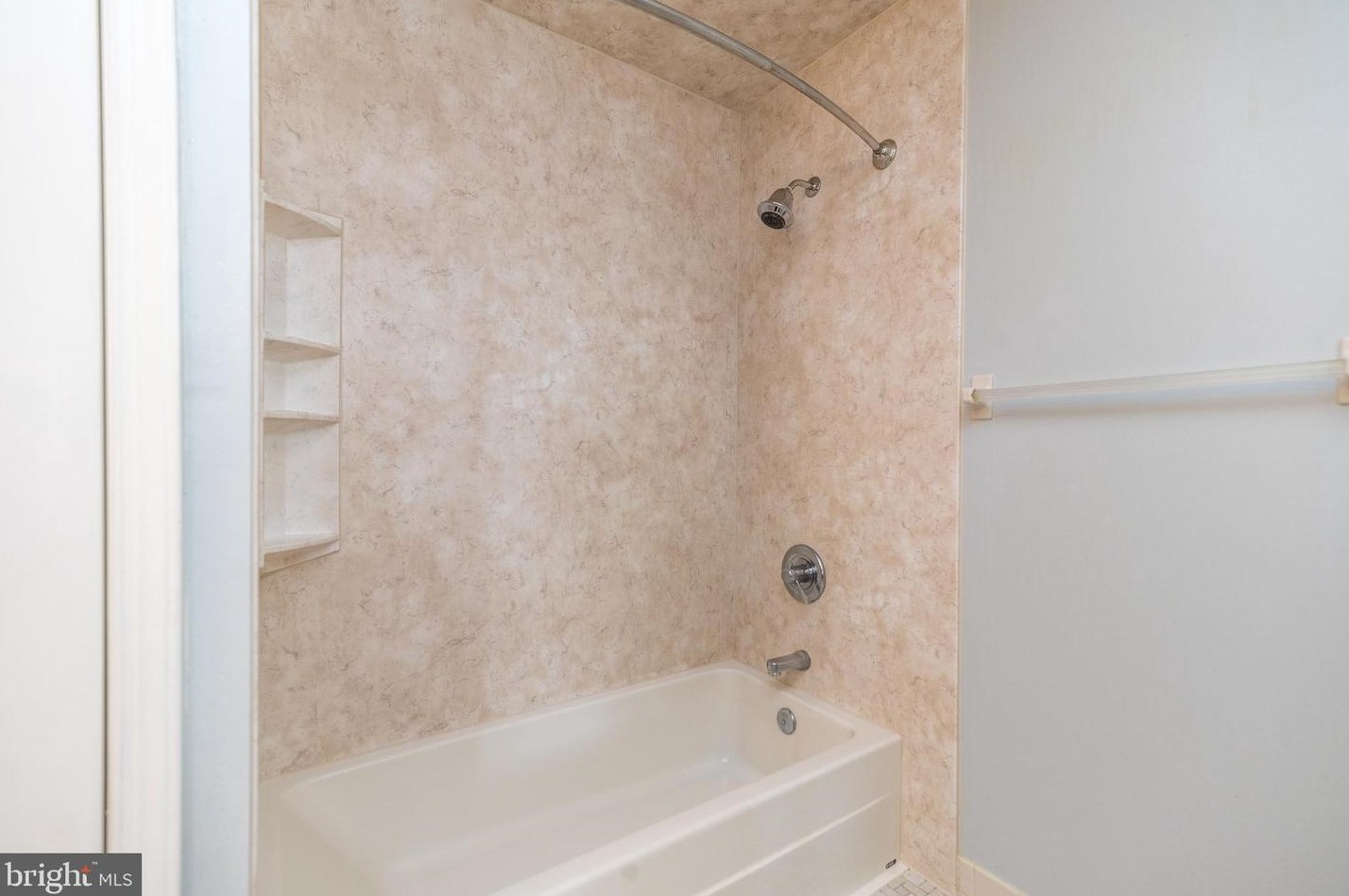 1745 Waterford Way, Prospectville PA 19002-3159 exterior