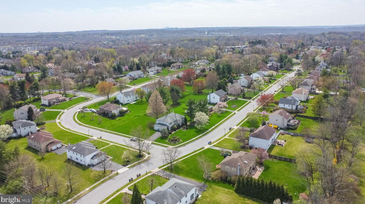 1745 Waterford Way, Prospectville PA 19002-3159 exterior