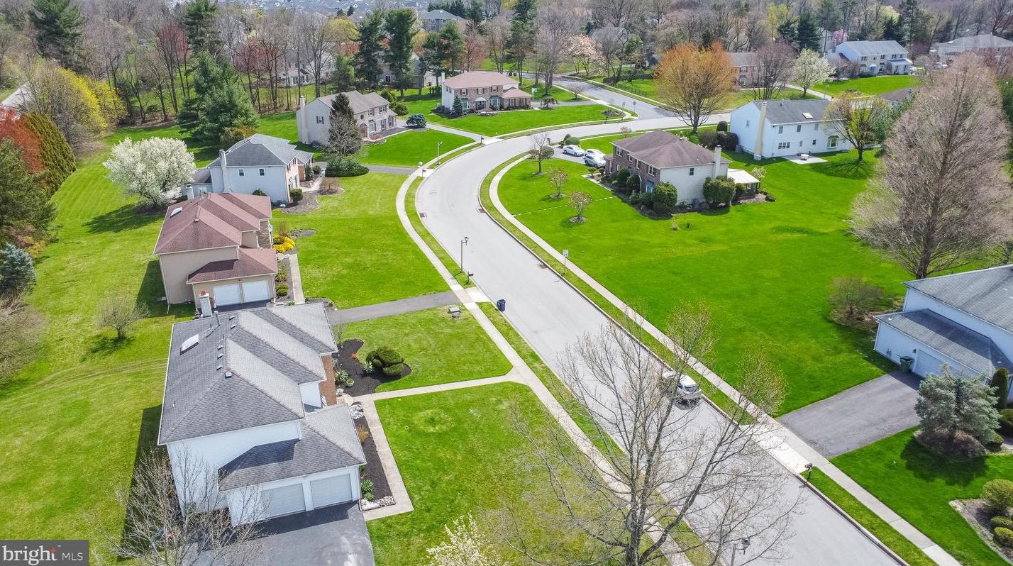 1745 Waterford Way, Prospectville PA 19002-3159 exterior