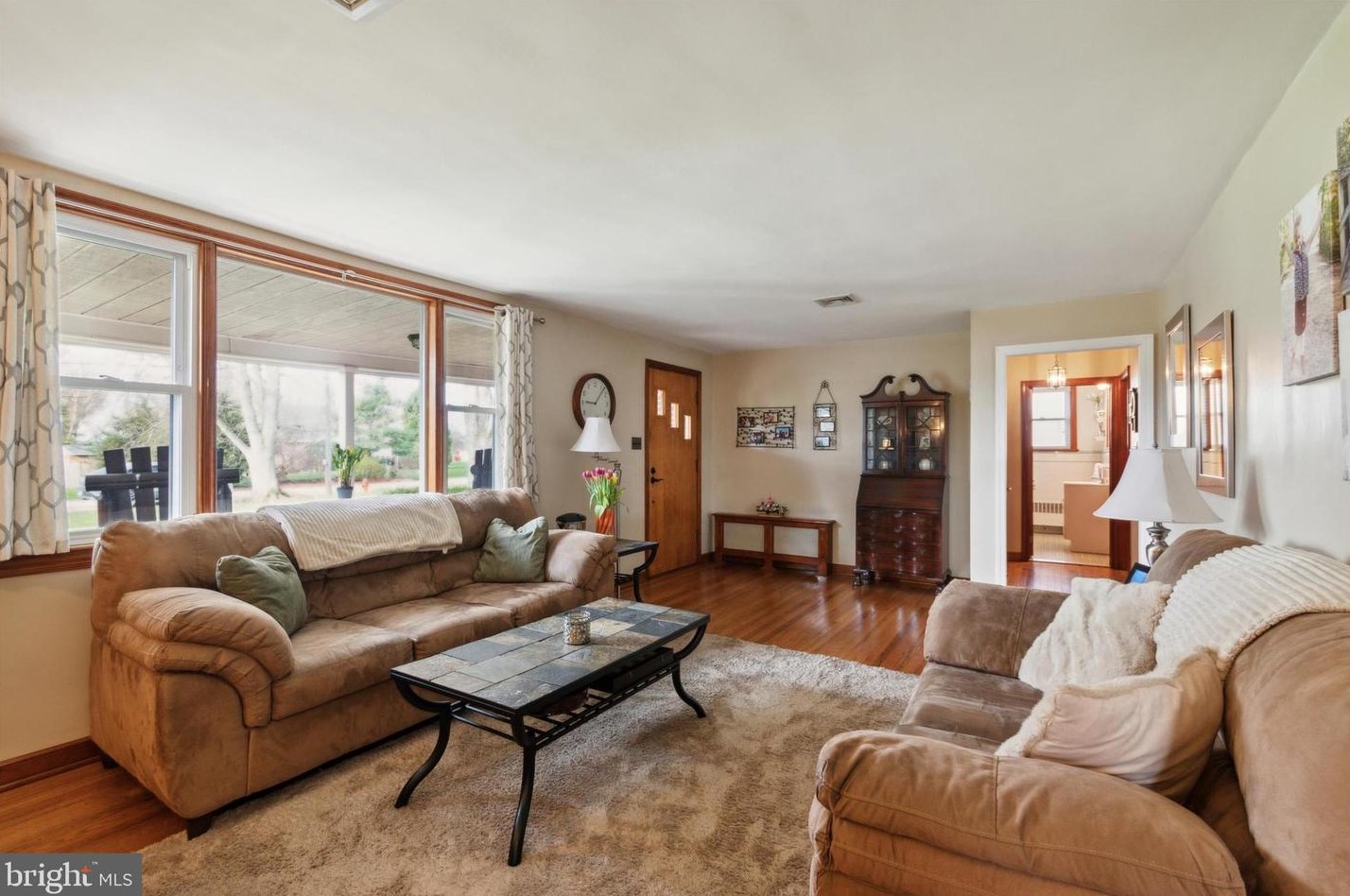 2757 Belmont Ave, Norristown PA  19403-1670 exterior