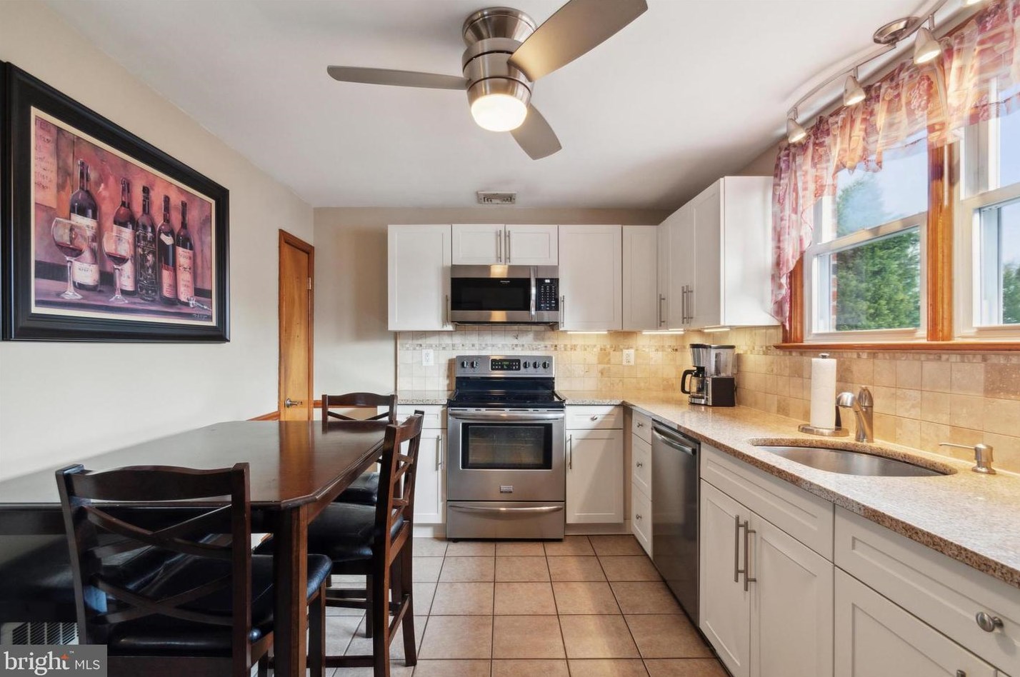 2757 Belmont Ave, Norristown PA  19403-1679 exterior