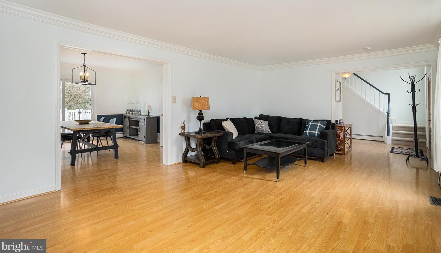 1110 Wilson St, Pottstown PA  19464-4466 exterior