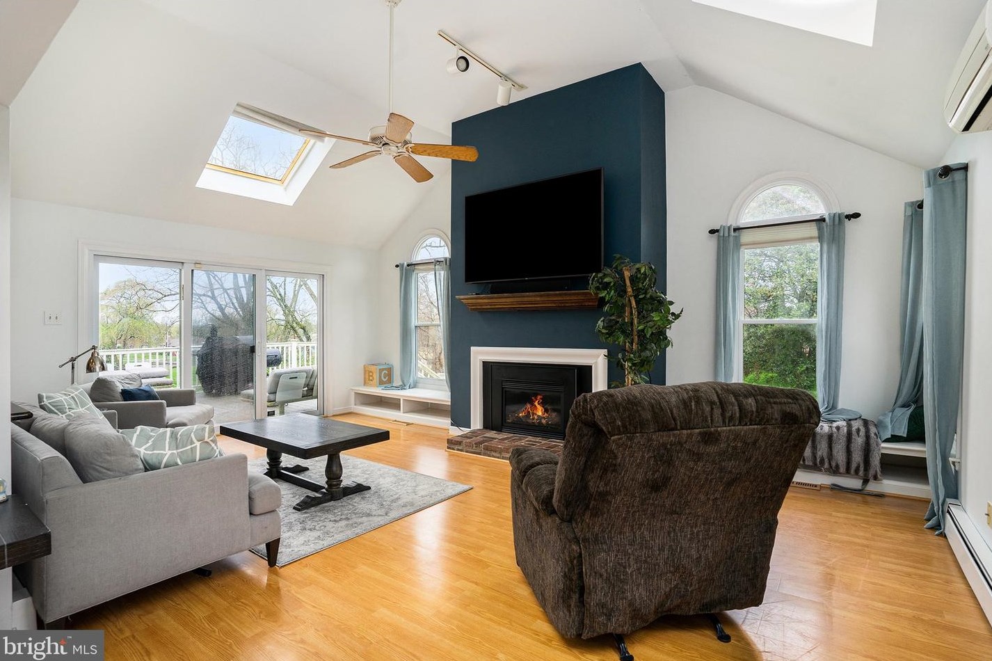 1110 Wilson St, Pottstown PA  19464-4466 exterior