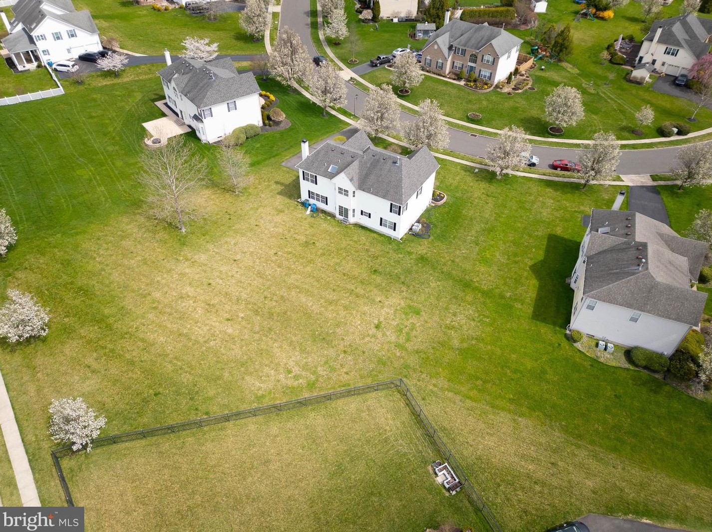 149 Raven Hollow Dr, North Wales PA  19454-4429 exterior