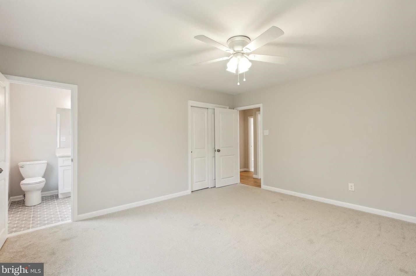 612 Mockingbird Ln, Norristown PA  19403-1916 exterior