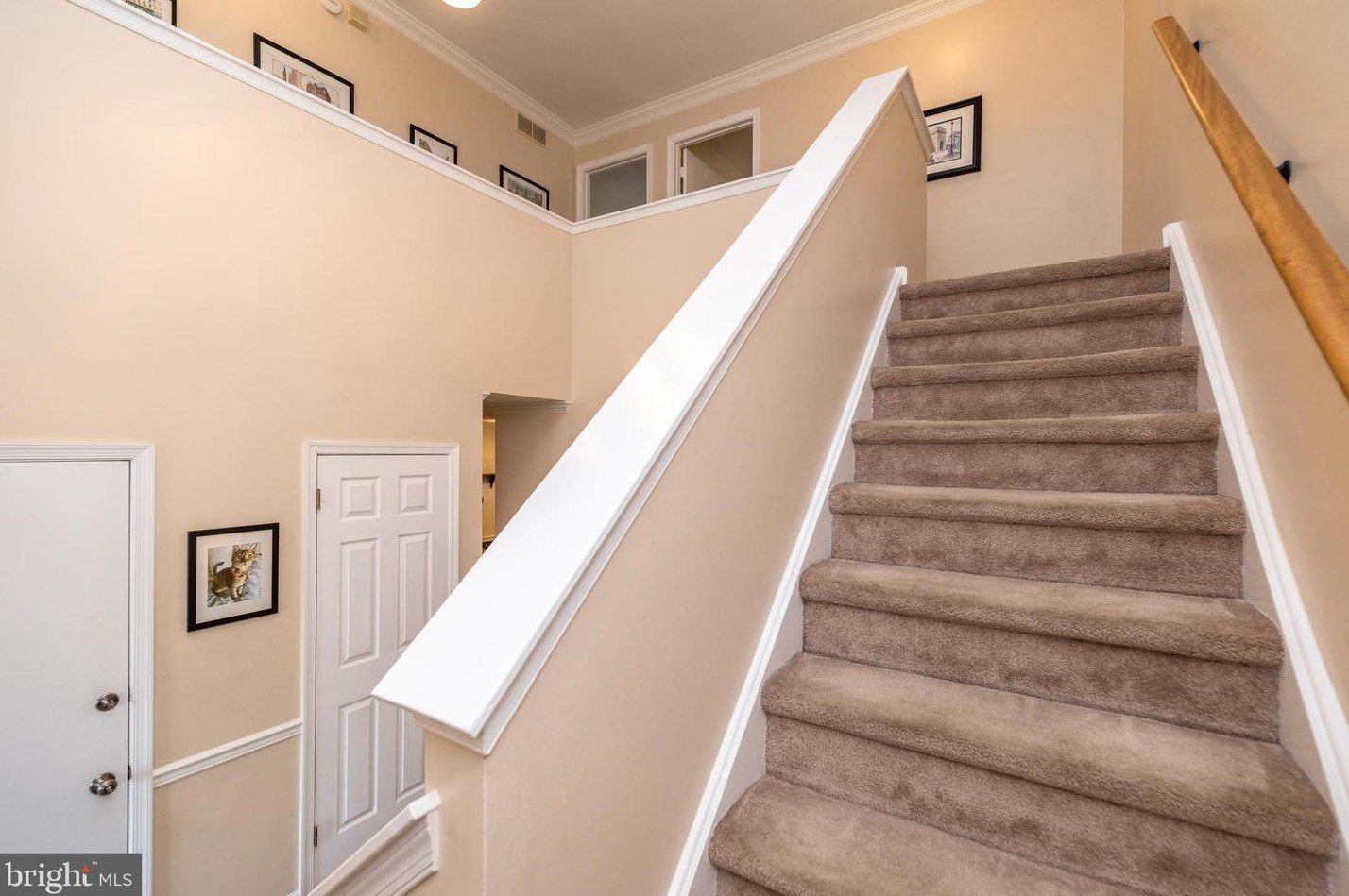 128 Red Hvn Dr, North Wales PA 19454-1442 exterior