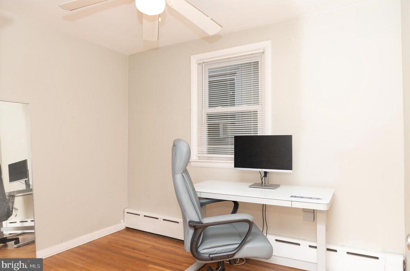 341 Hurst St, Norristown PA  19405-1537 exterior