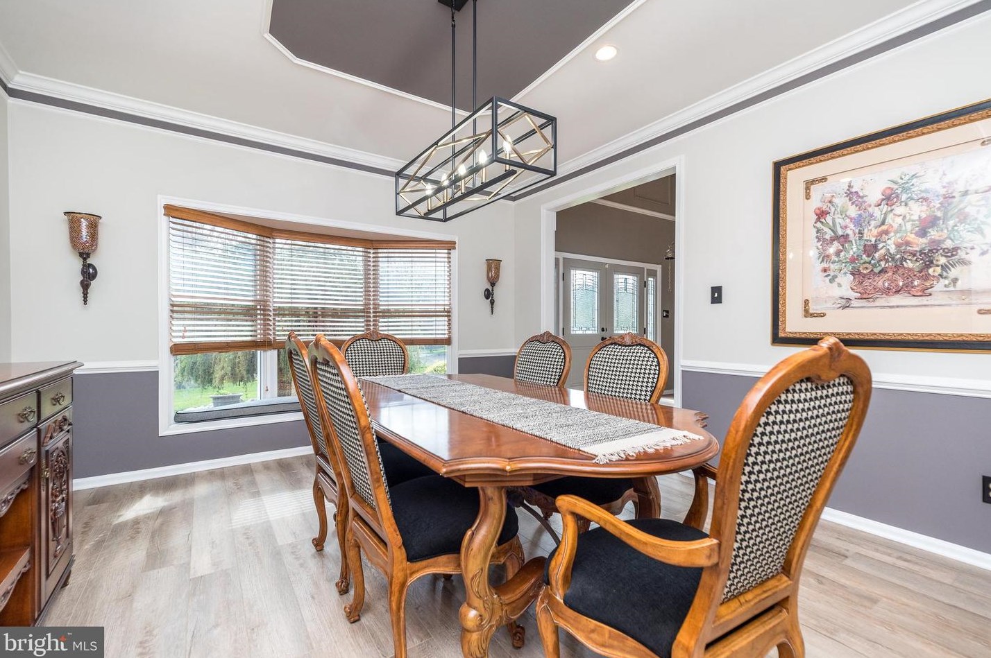 757 Castlewood Dr, Dresher PA  19025-2014 exterior