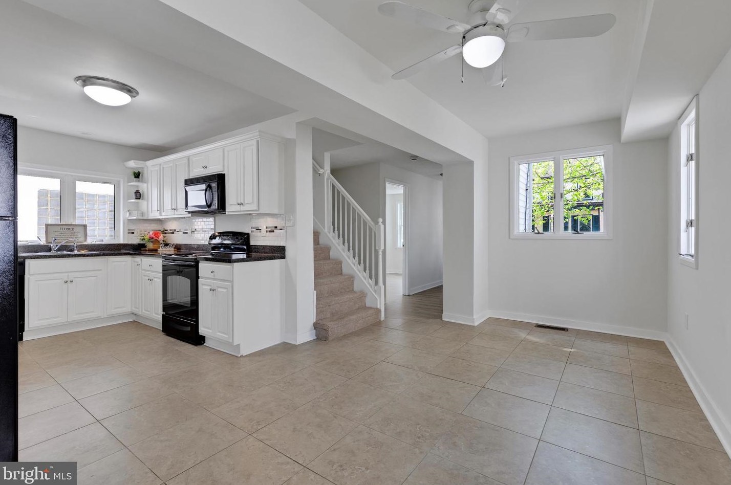 19 Chestnut St, Pottstown PA 19464-5451 exterior