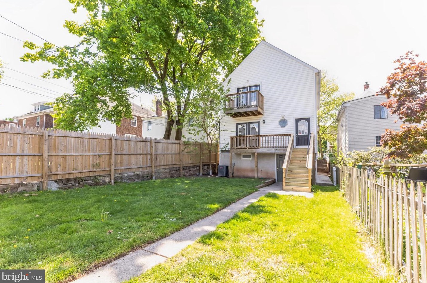 19 Chestnut St, Pottstown PA 19464-5451 exterior