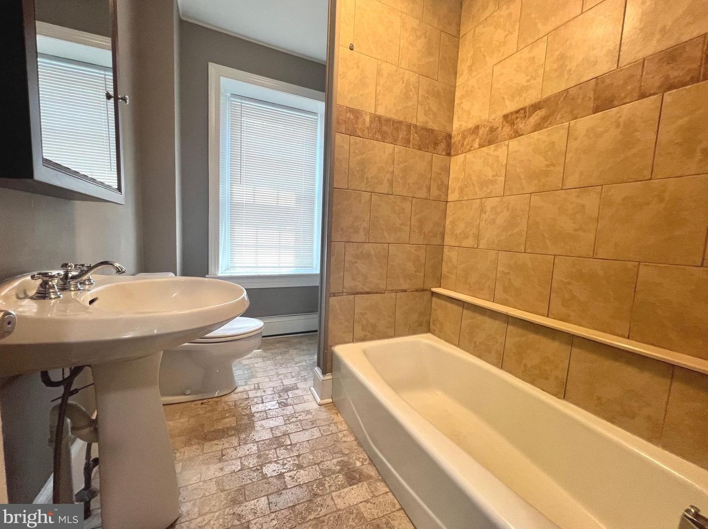 324 Prospect St, Norristown PA  19405-1620 exterior