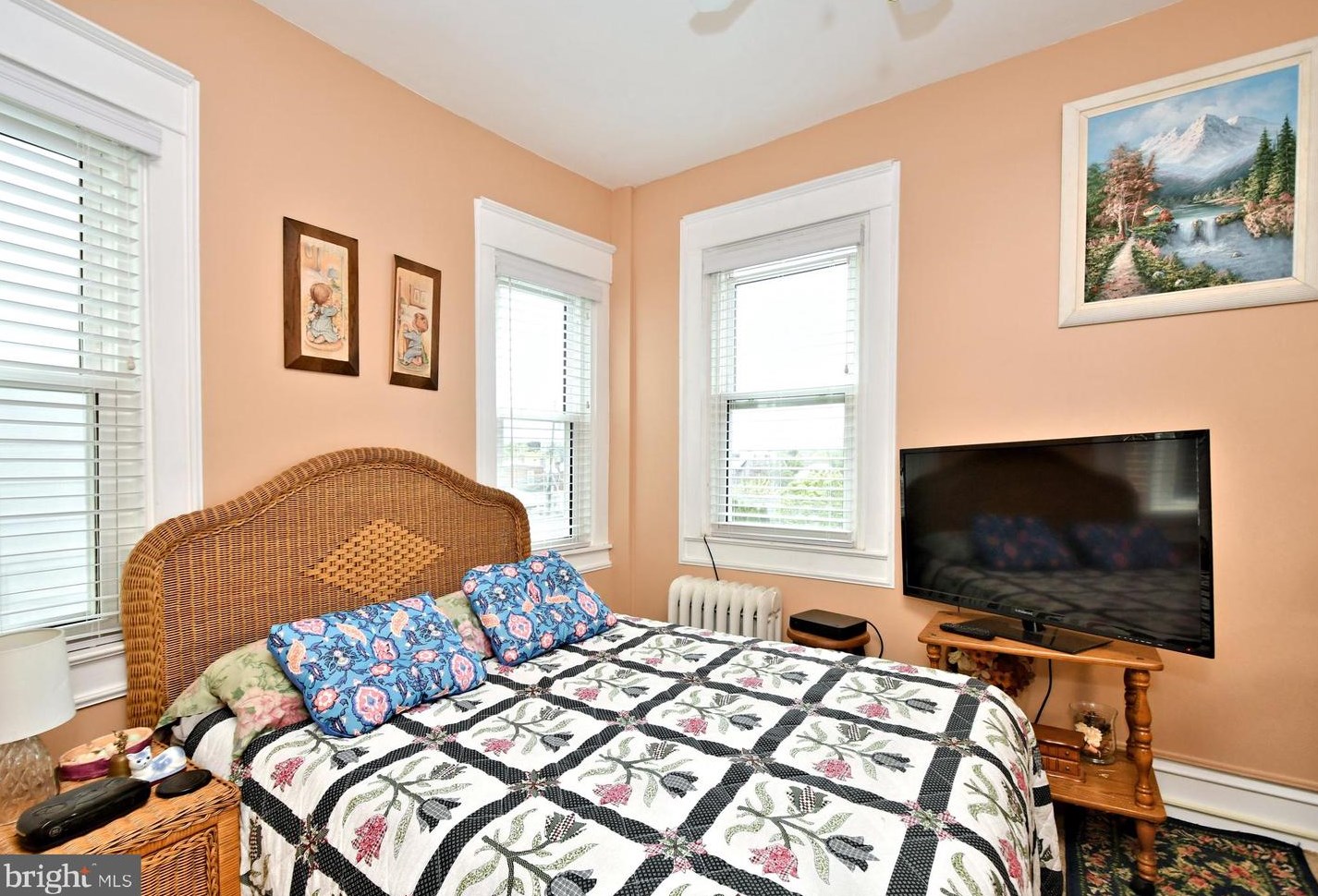 120 Freedley St, Norristown PA  19401-0034 exterior