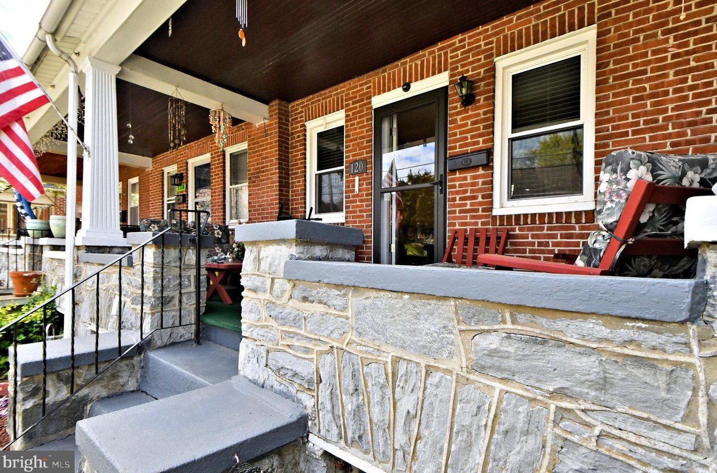 120 Freedley St, Norristown PA  19401-0034 exterior