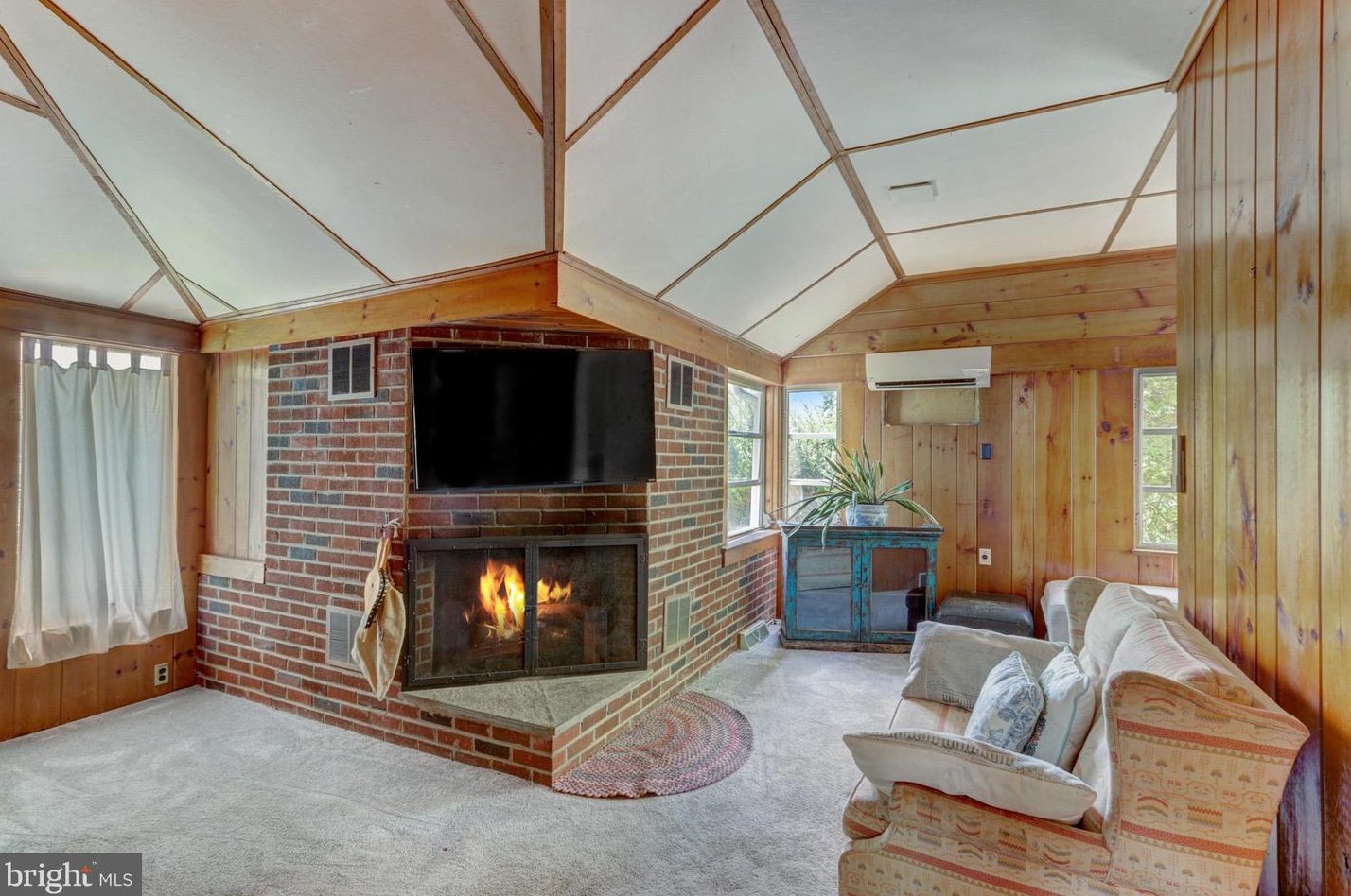 1000 Meetinghouse Rd, Prospectville PA 19002-3738 exterior