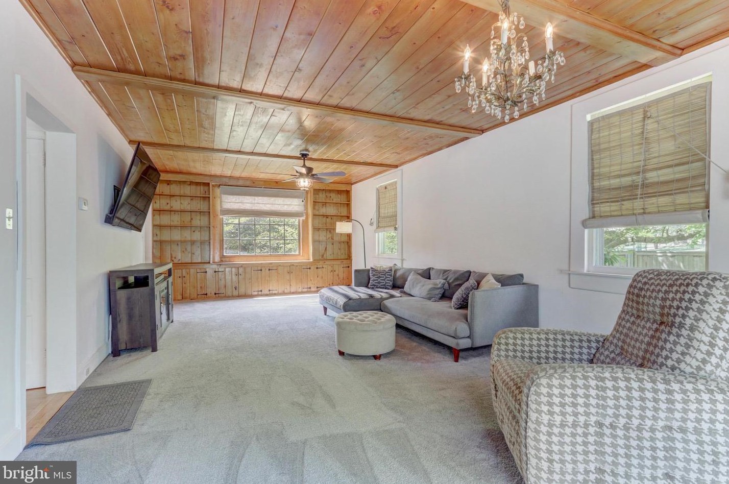 1000 Meetinghouse Rd, Prospectville PA 19002-3738 exterior