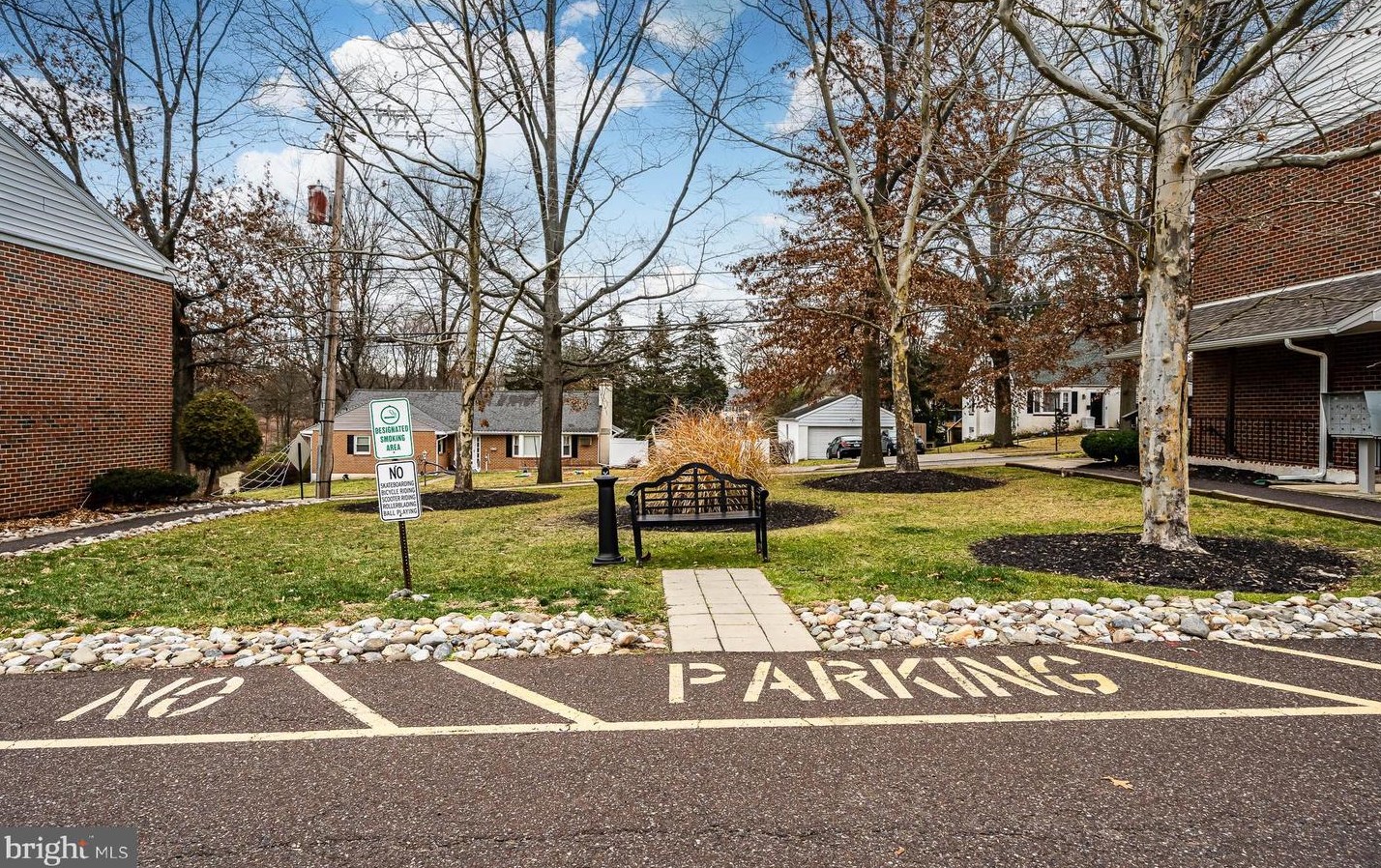 447 Pine St, Limerick PA  19468-1937 exterior