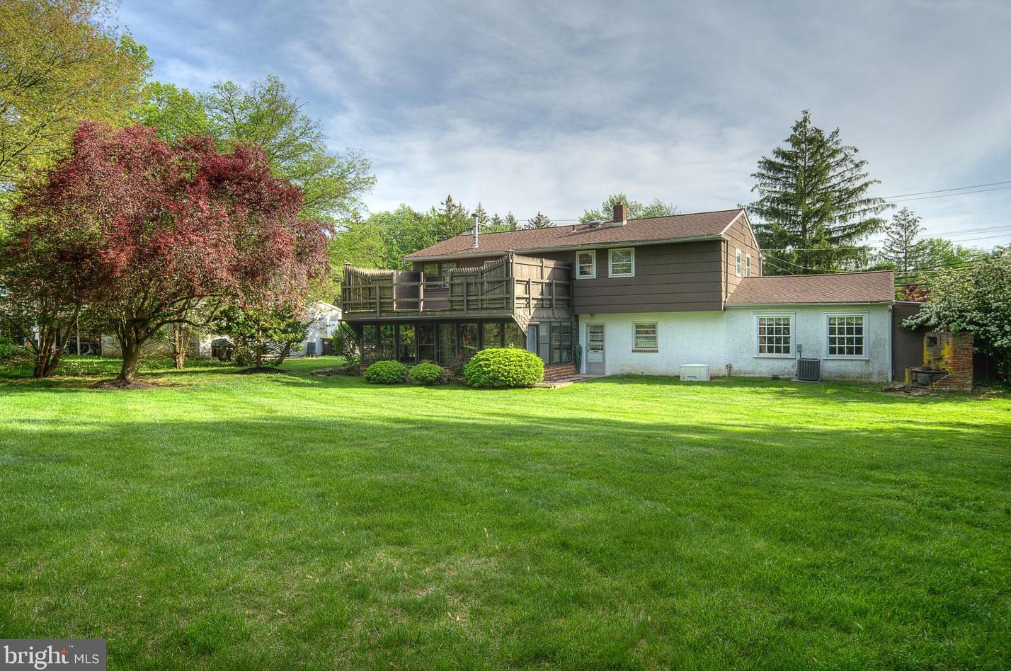 219 Hancock Rd, North Wales PA  19454-2370 exterior