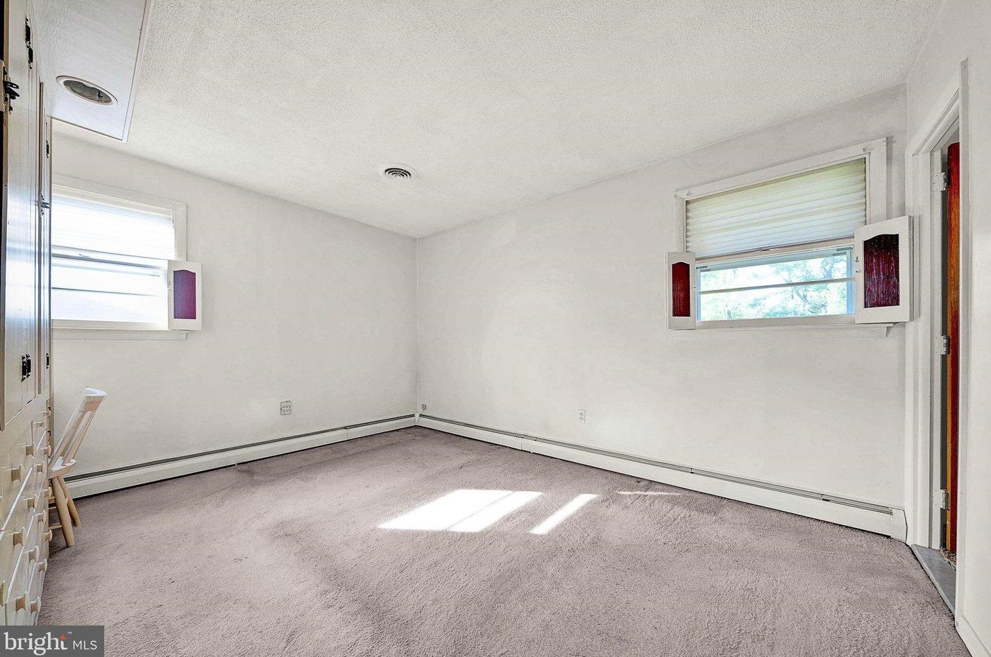 219 Hancock Rd, North Wales PA  19454-2370 exterior