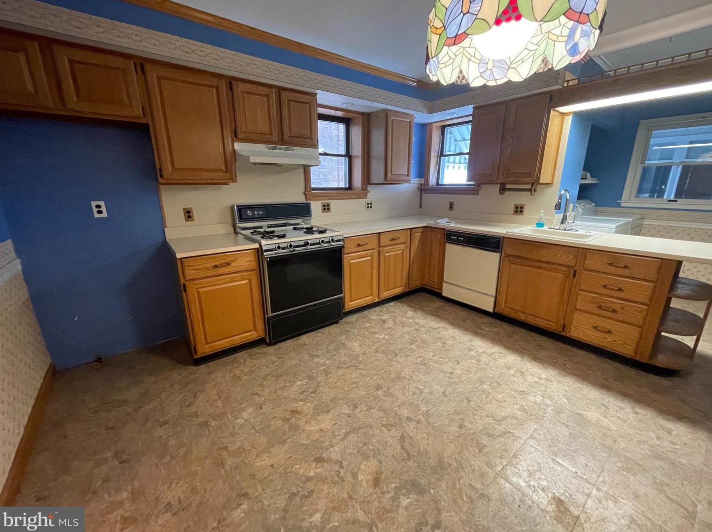 537 Walnut St, Limerick PA 19468-2413 exterior