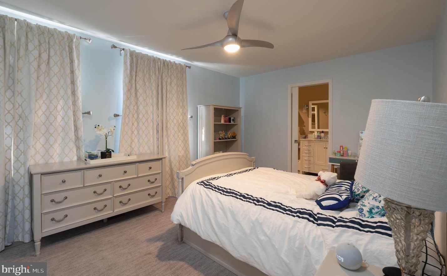 709 Abbeydale Ct, Prospectville PA 19002-1823 exterior