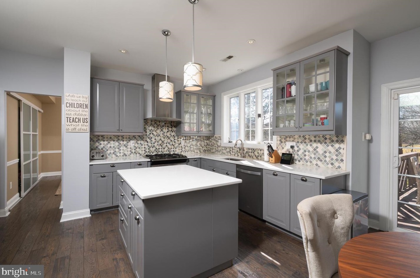 709 Abbeydale Ct, Prospectville PA 19002-1823 exterior