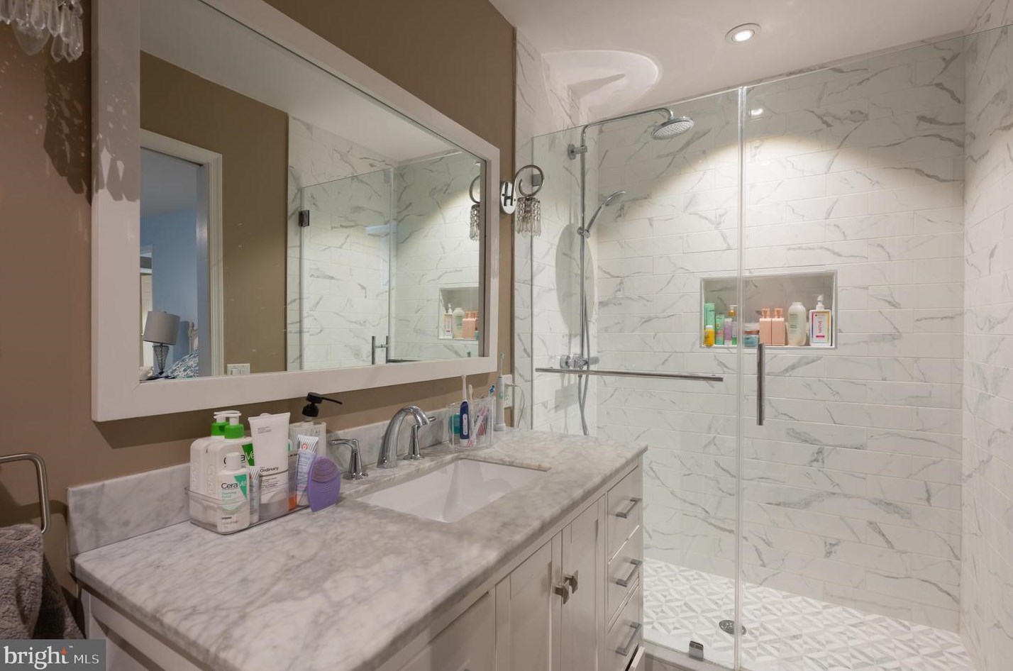 709 Abbeydale Ct, Prospectville PA 19002-1823 exterior