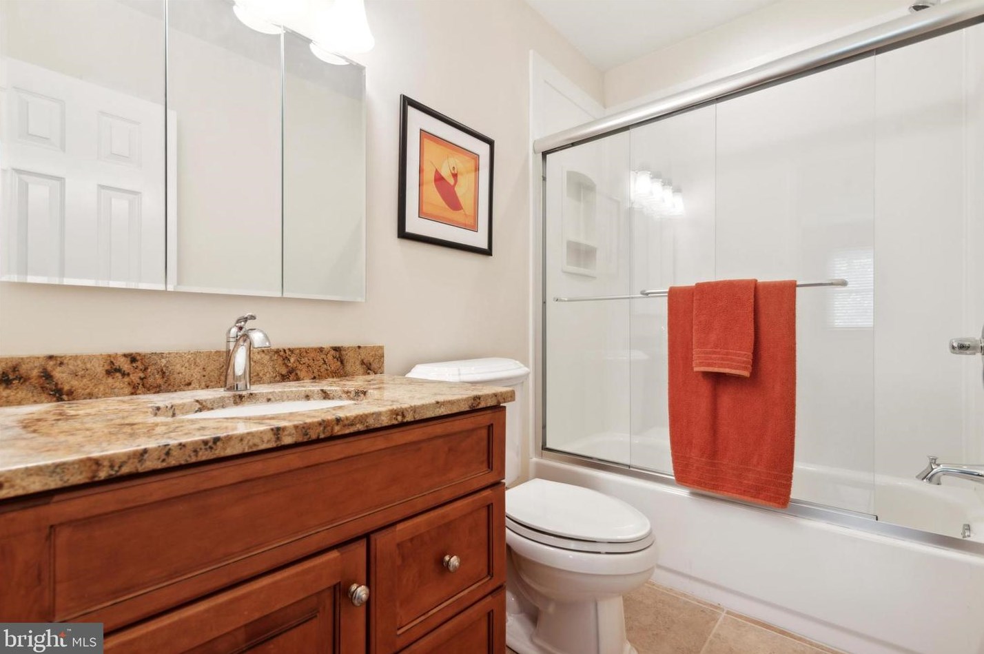 24 Scarlet Oak Dr, Miquon PA 19444-2420 exterior