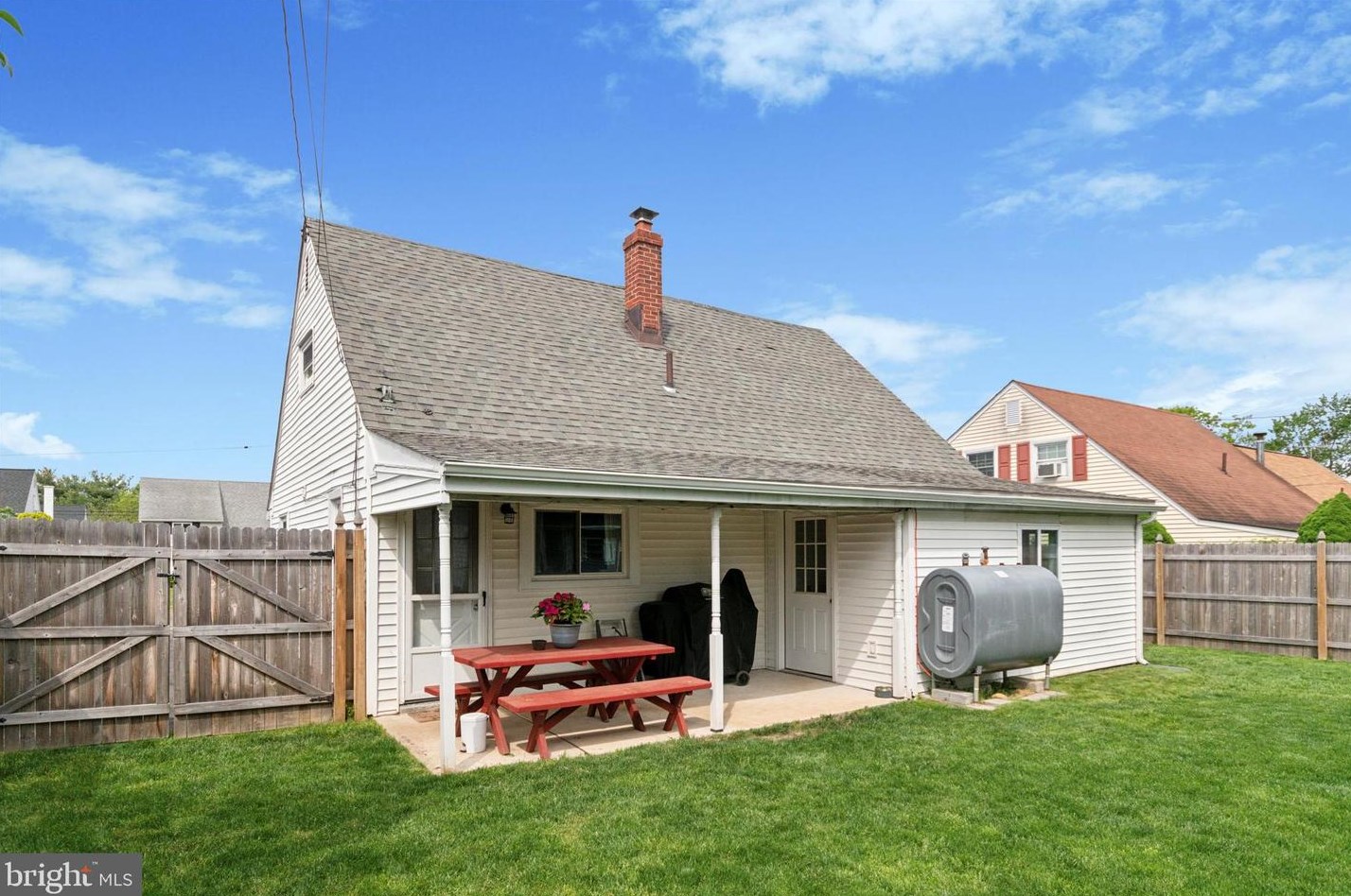 322 Walnut St, Pottstown PA  19464-5533 exterior