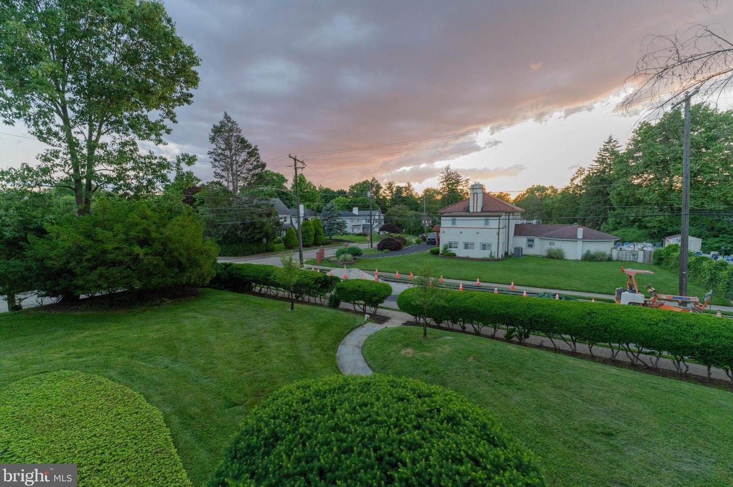 8301 High School Rd, Melrose Park PA  19027-2009 exterior