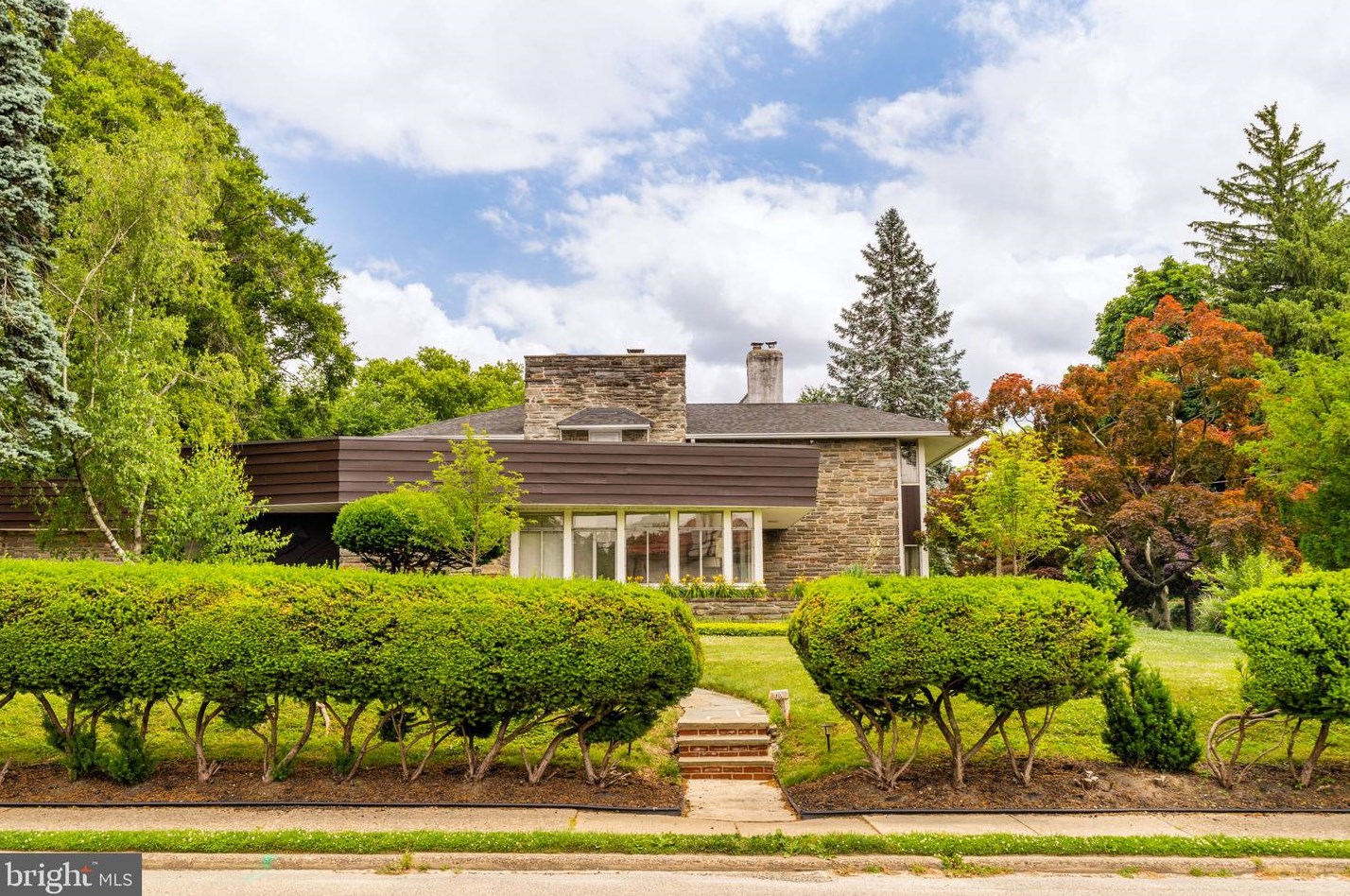 8301 High School Rd, Melrose Park PA  19027-2009 exterior