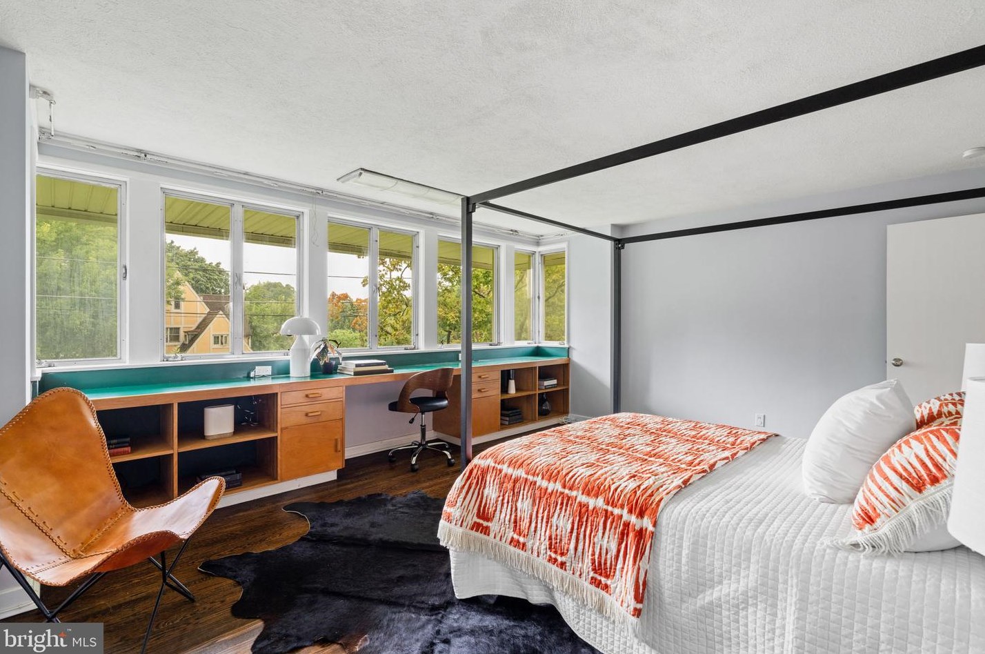 8301 High School Rd, Melrose Park PA  19027-2009 exterior