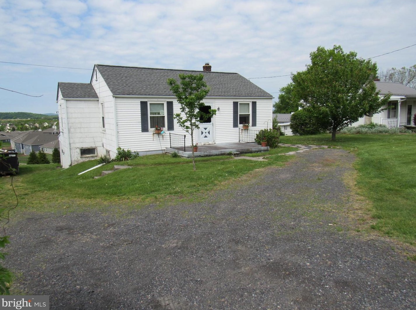 1636 Farmington Ave, Pottstown PA 19464-1401 exterior