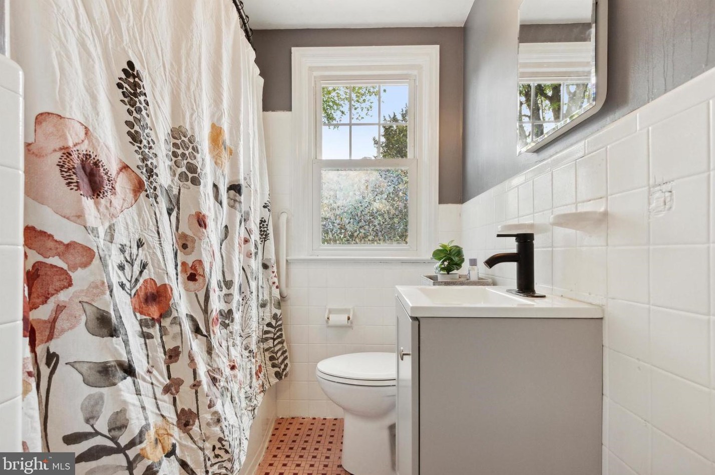 2770 Egypt Rd, Norristown PA  19403-2223 exterior