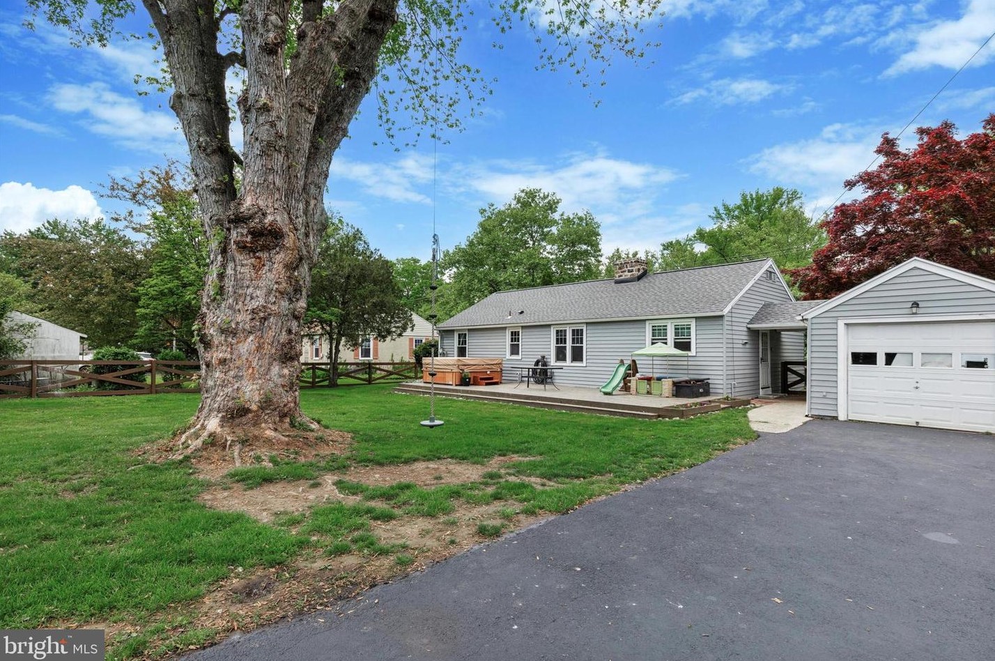 2770 Egypt Rd, Norristown PA  19403-2223 exterior