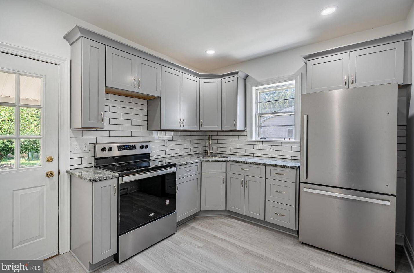 526 Walnut St, Limerick PA 19468-2413 exterior